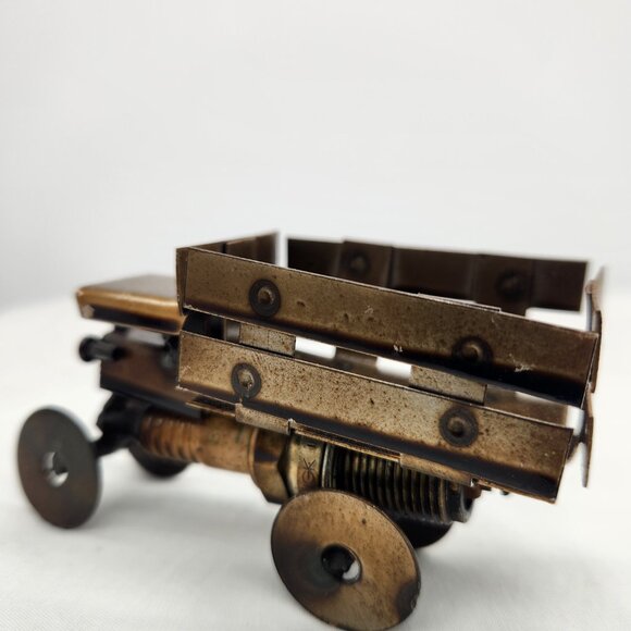 Metal FARM TRUCK Spark Plug Art Table Top Farmhouse Decor - Picture 4 of 4